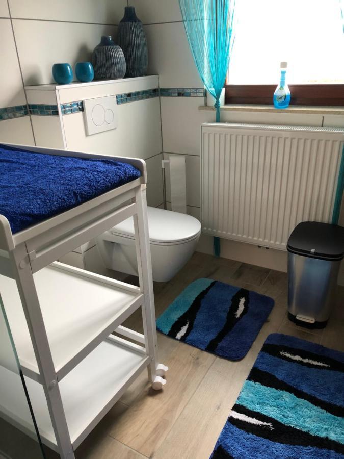 Vila Haus Zissi Burg Reuland Exteriér fotografie